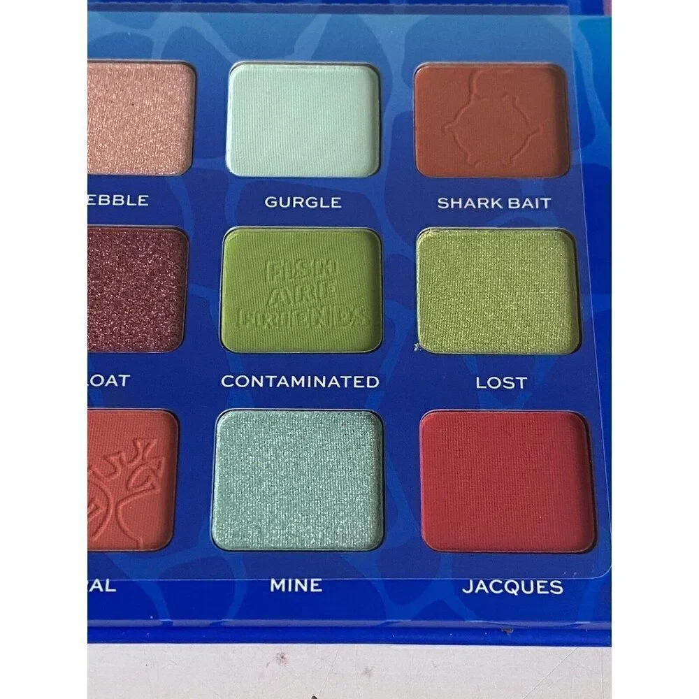 Revolution Disney Pixar FINDING NEMO 18 Color Eyeshadow‎ Palette New In Box